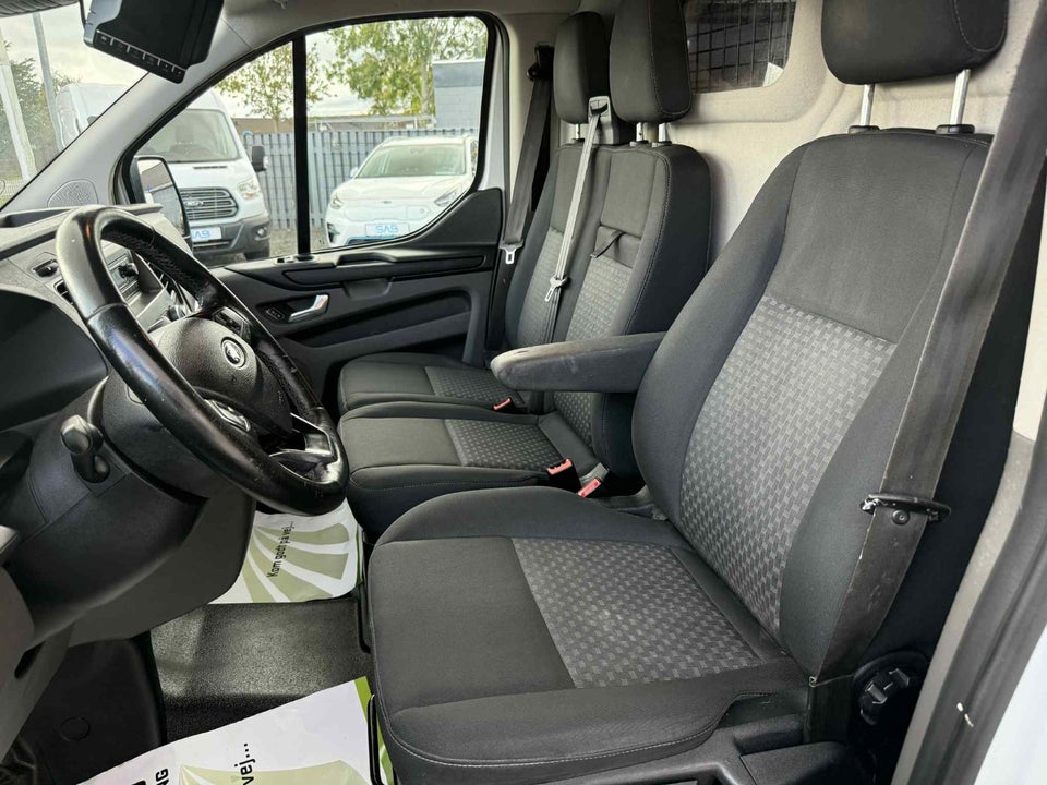 Ford Transit Custom 320L 2,0 TDCi 130 Trend