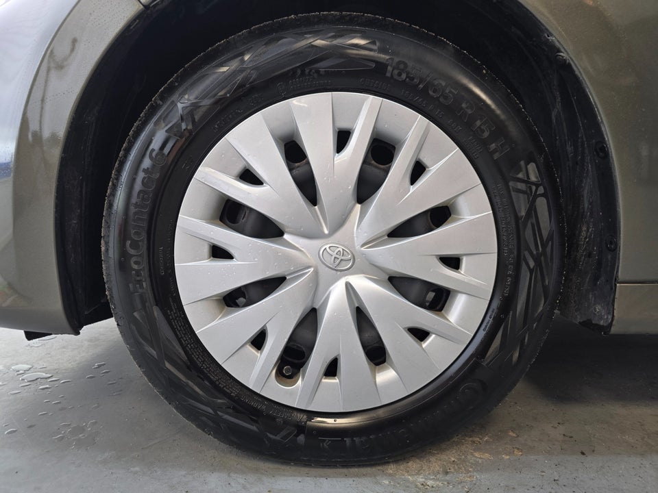 Toyota Yaris 1,5 Active 5d