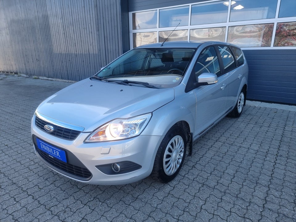 Ford Focus 1,6 Trend stc. 5d