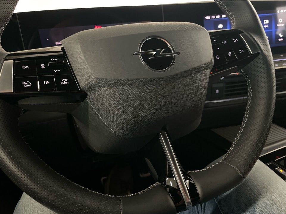 Opel Astra-e 54 GS 5d