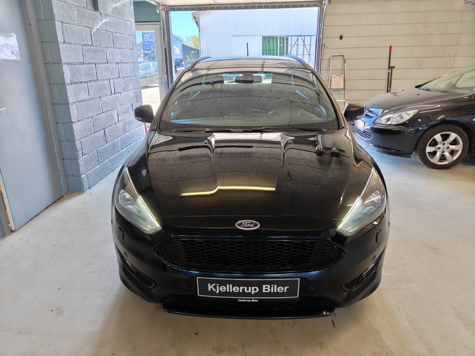 Ford Focus 1,0 SCTi 125 Titanium stc. 5d