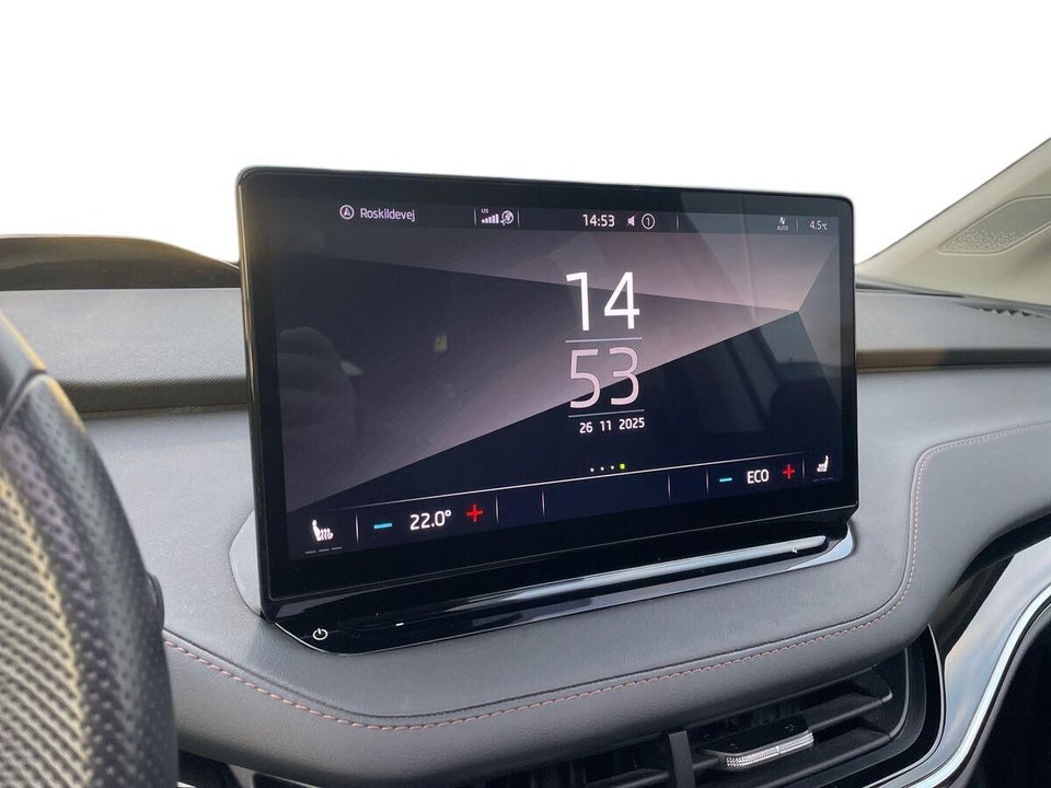 Skoda Enyaq 80 iV Suite 5d