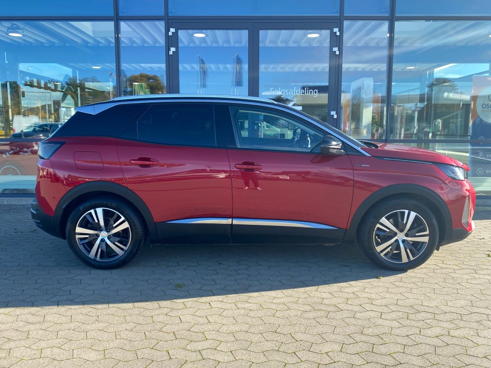 Peugeot 3008 1,6 Hybrid First Selection EAT8 5d