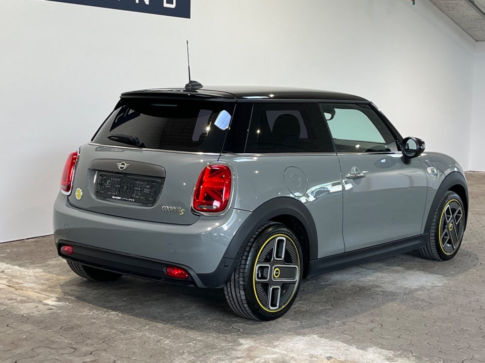 MINI Cooper SE Trim M 3d