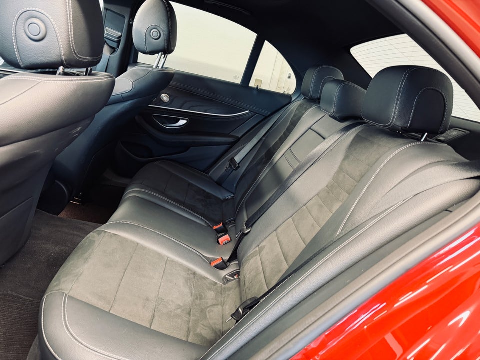 Mercedes E300 de 2,0 AMG Line aut. 4d