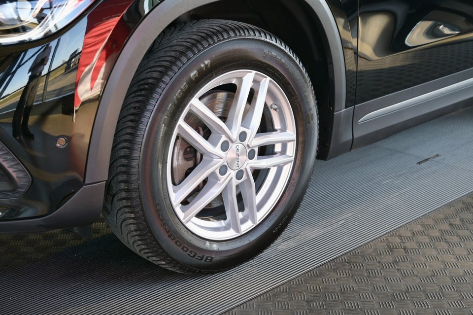 Mercedes GLA250 e 1,3 Progressive aut. 5d