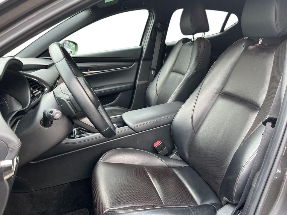 Mazda 3 2,0 SkyActiv-X 180 Cosmo aut. 5d