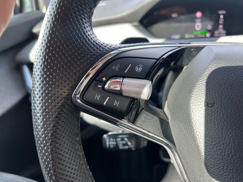 Skoda Enyaq 80 iV Loft 5d