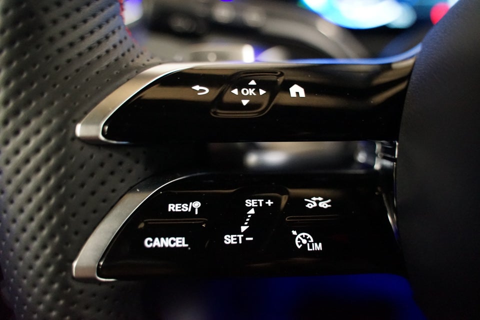 Mercedes EQB250+ AMG Line 5d