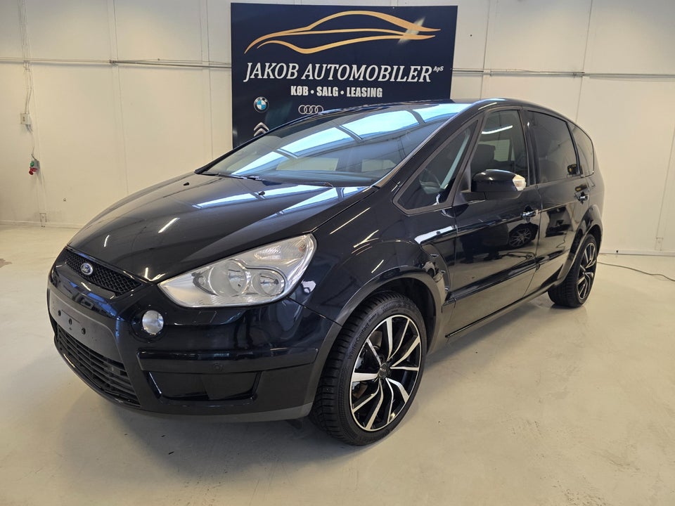 Ford S-MAX 2,0 Trend 5d