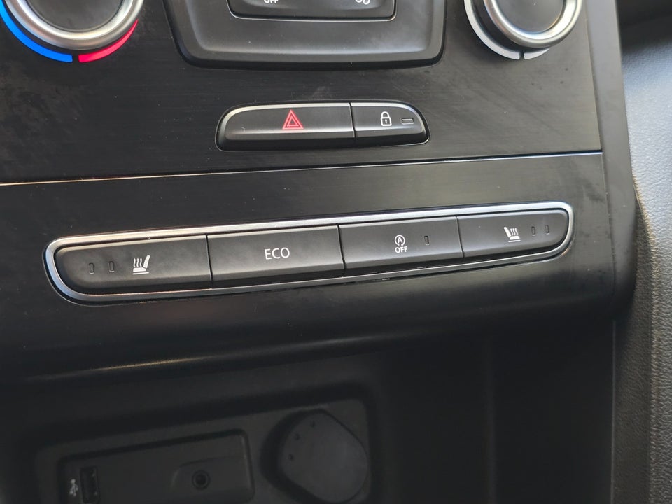 Renault Megane IV 1,2 TCe 100 Life 5d