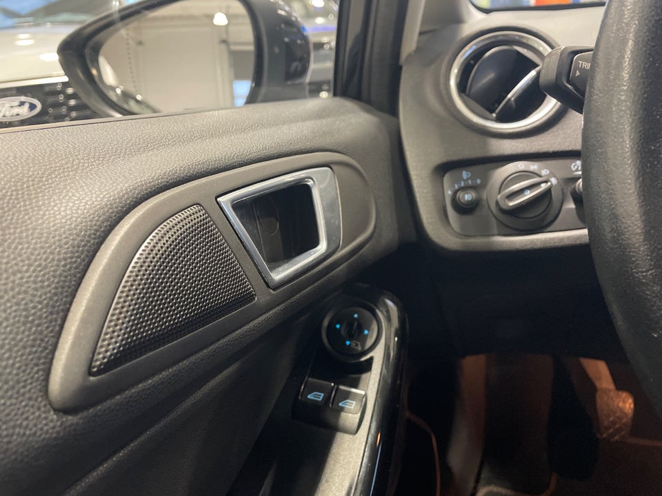 Ford Fiesta 1,0 SCTi 125 Titanium 5d