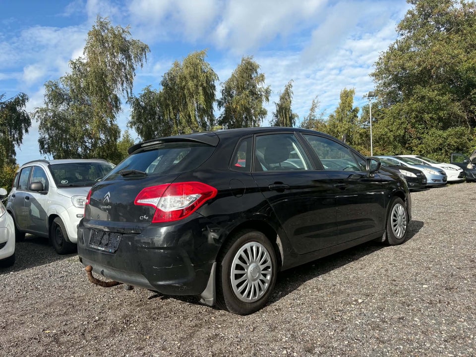 Citroën C4 1,6 HDi 92 Comfort 5d