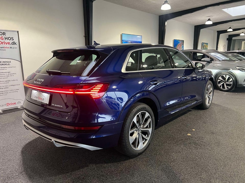 Audi e-tron 55 S-line quattro 5d