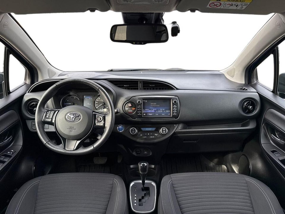 Toyota Yaris 1,5 Hybrid H3 e-CVT 5d