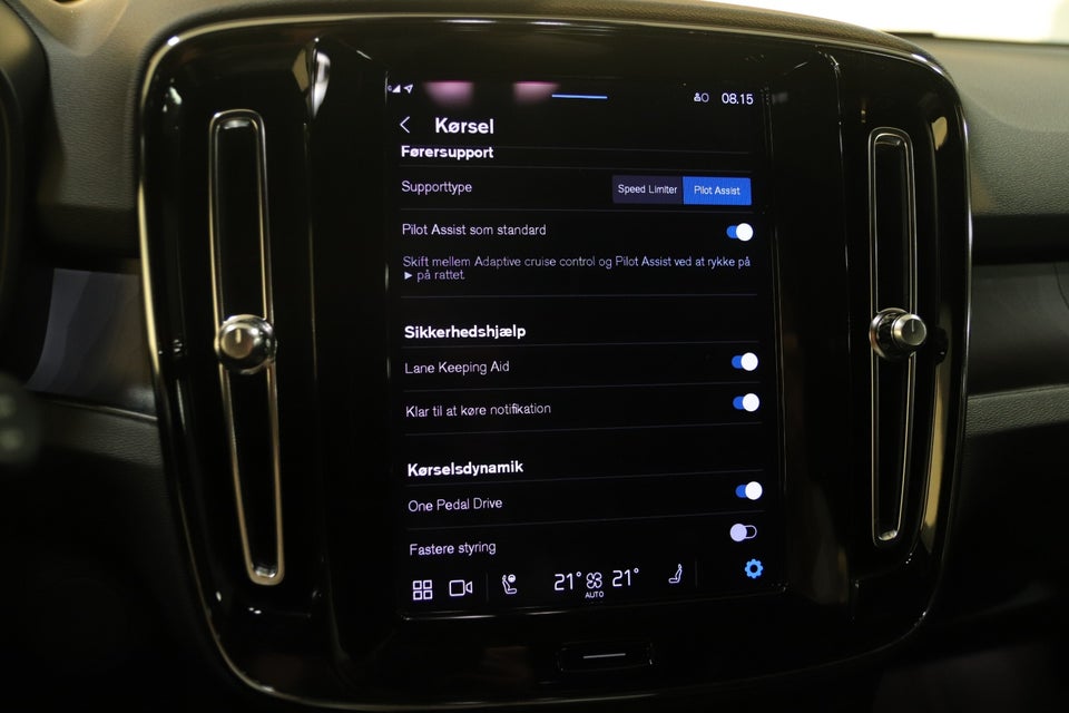 Volvo XC40 P6 ReCharge Plus 5d