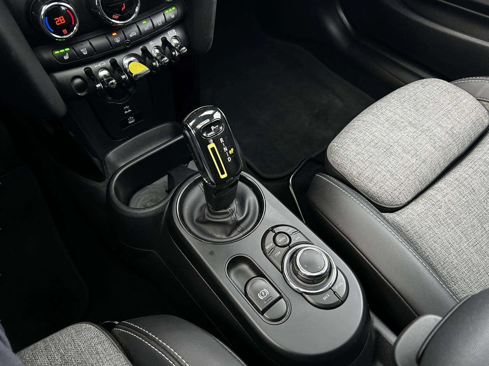 MINI Cooper SE Edition Premium Plus 3d