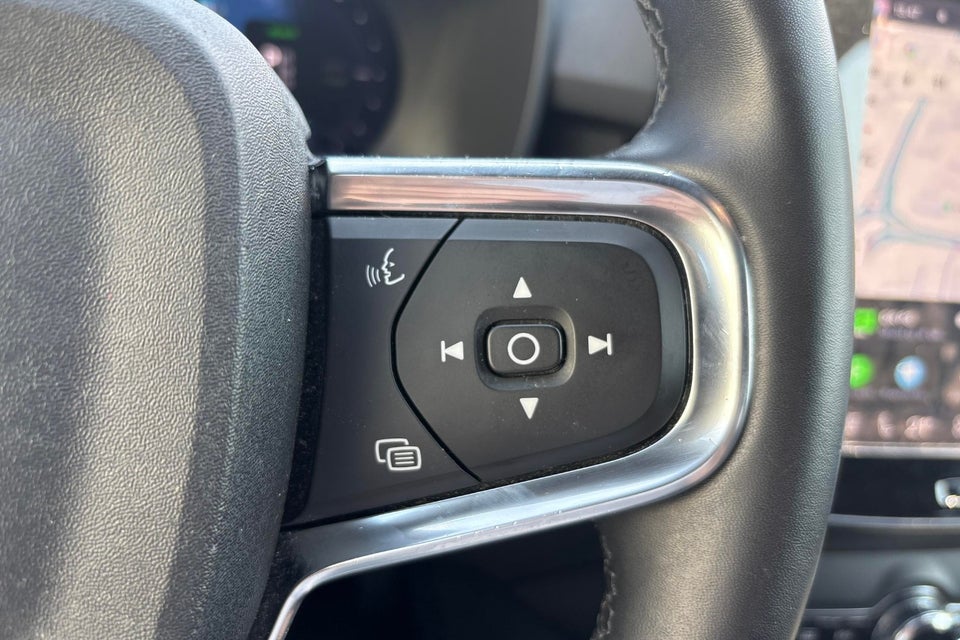 Volvo XC40 ReCharge Core 5d