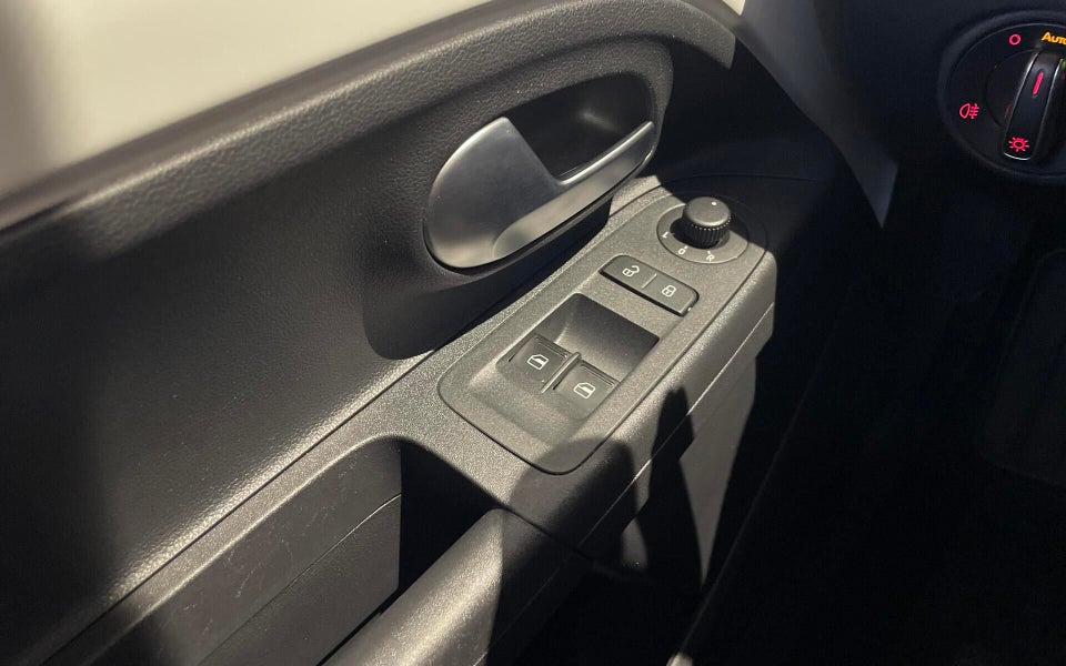 VW e-Up! High Up! 5d