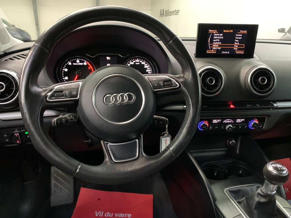 Audi A3 1,8 TFSi 180 Sport Sportback 5d