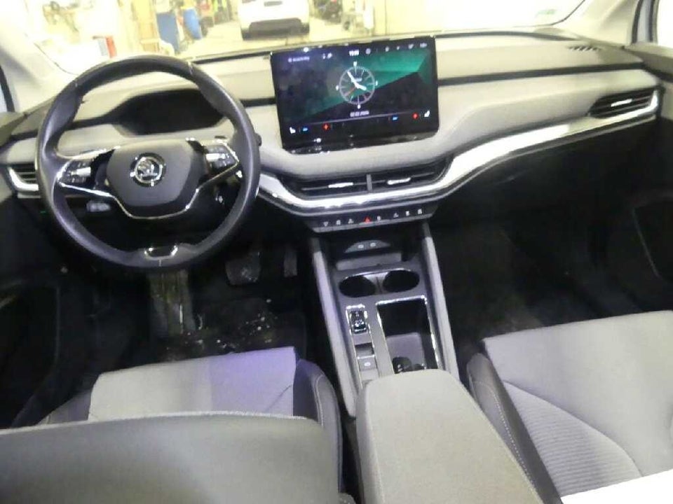 Skoda Enyaq 80 iV Plus Loft 5d