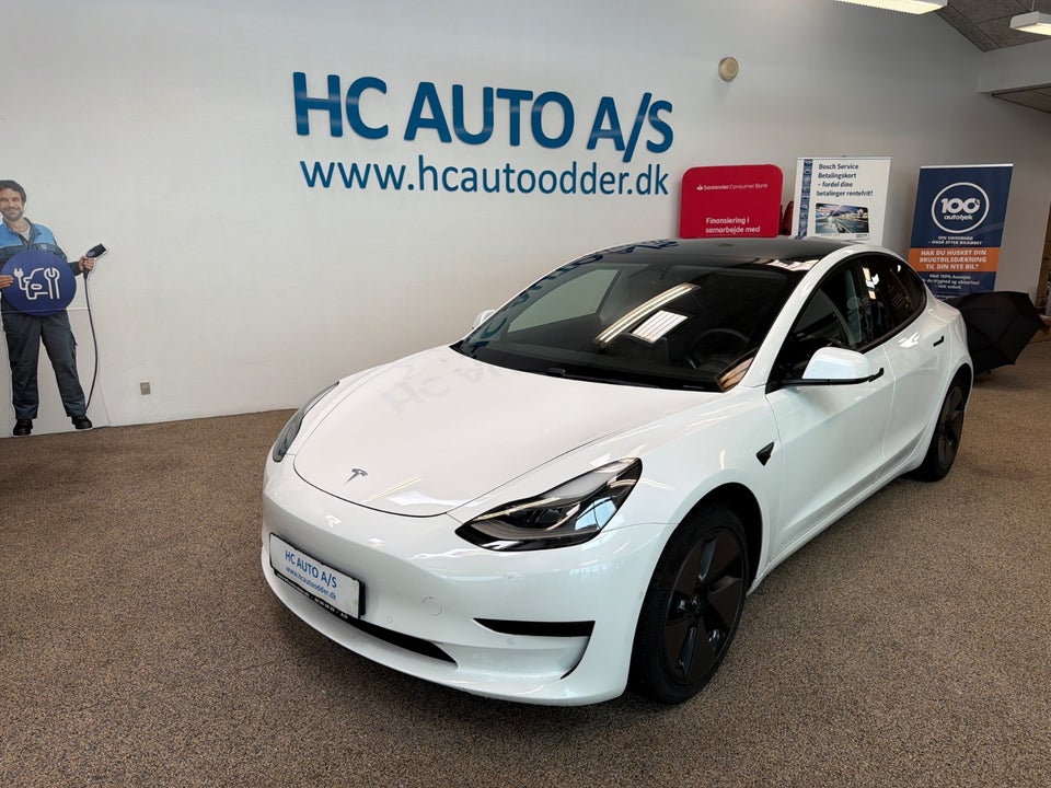 Tesla Model 3 Standard Range+ RWD 4d