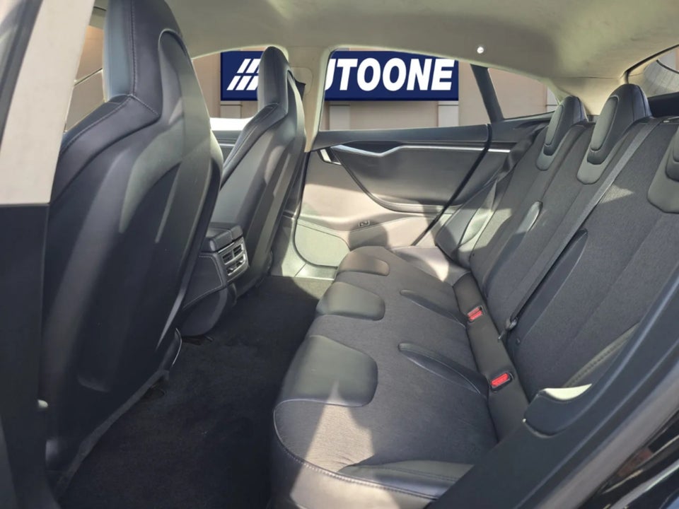 Tesla Model S P85 5d