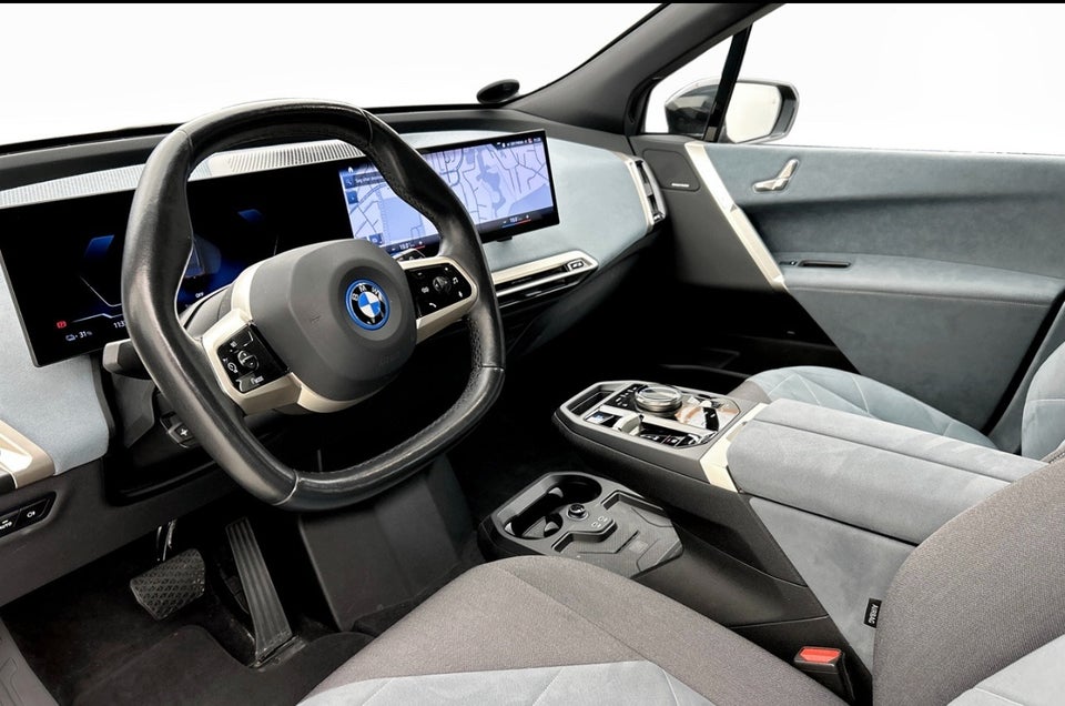 BMW iX xDrive40 5d