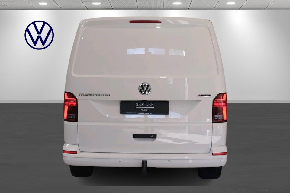 VW Transporter 2,0 TDi 204 Kassevogn DSG 4Motion kort