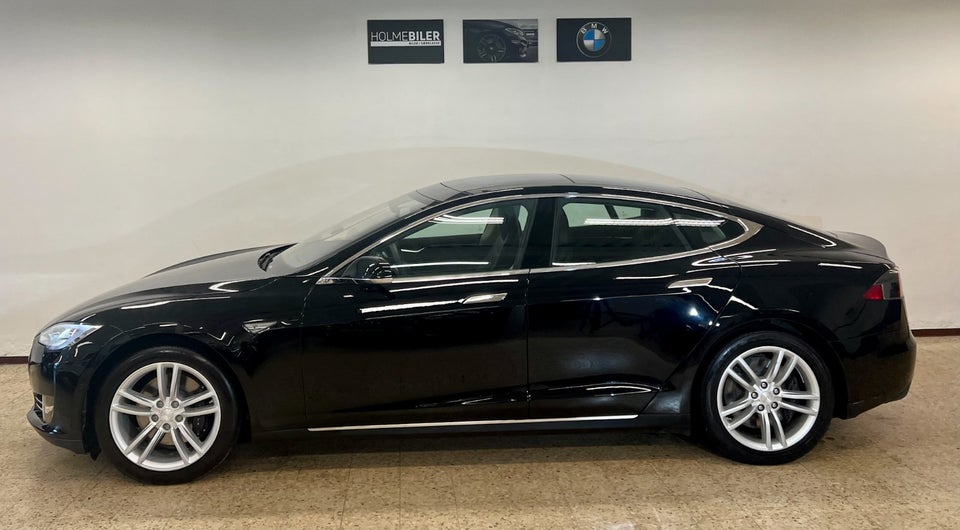 Tesla Model S 85 5d