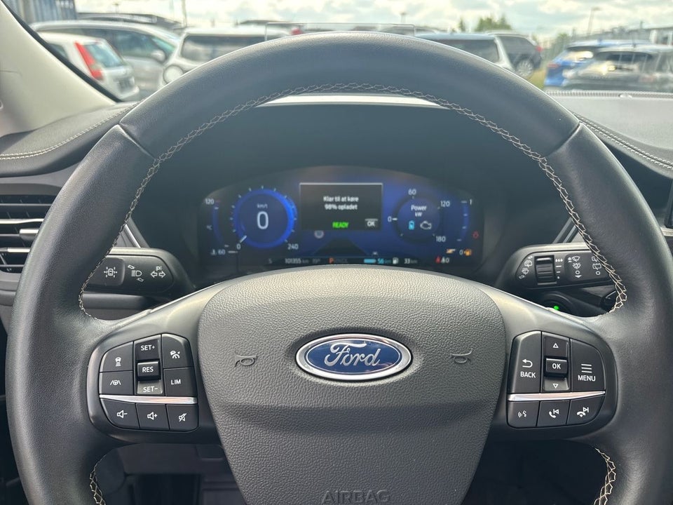 Ford Kuga 2,5 PHEV Vignale CVT 5d