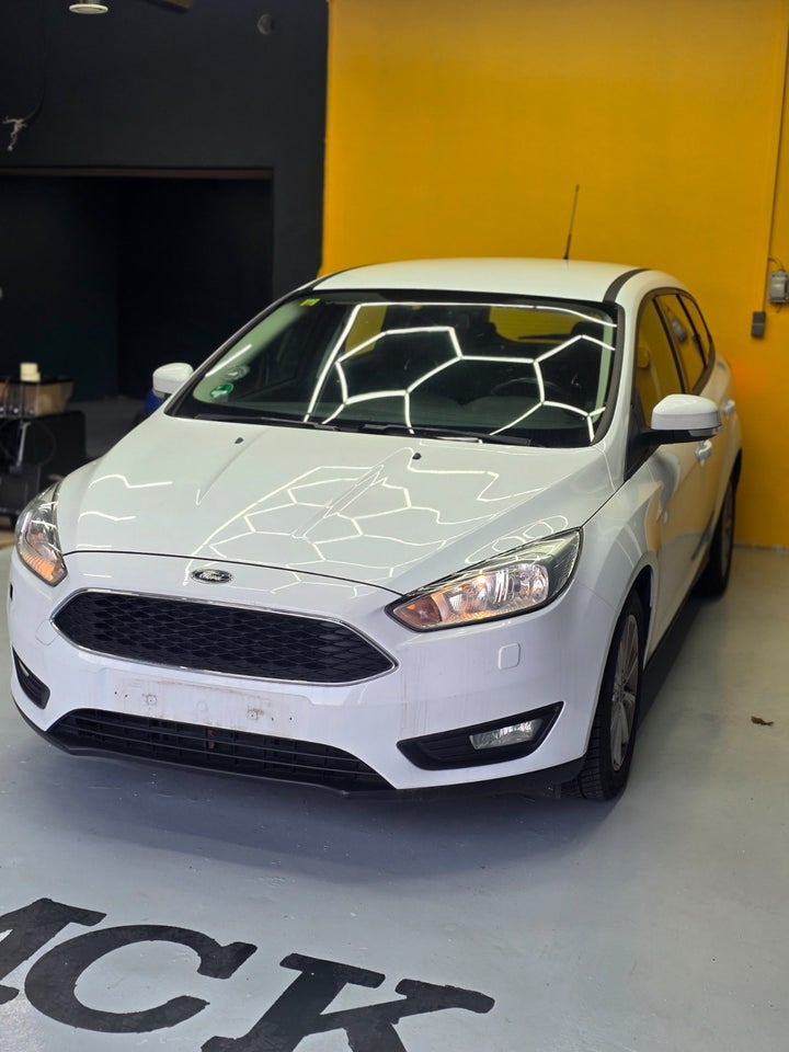 Ford Focus 1,0 SCTi 125 Edition stc. 5d