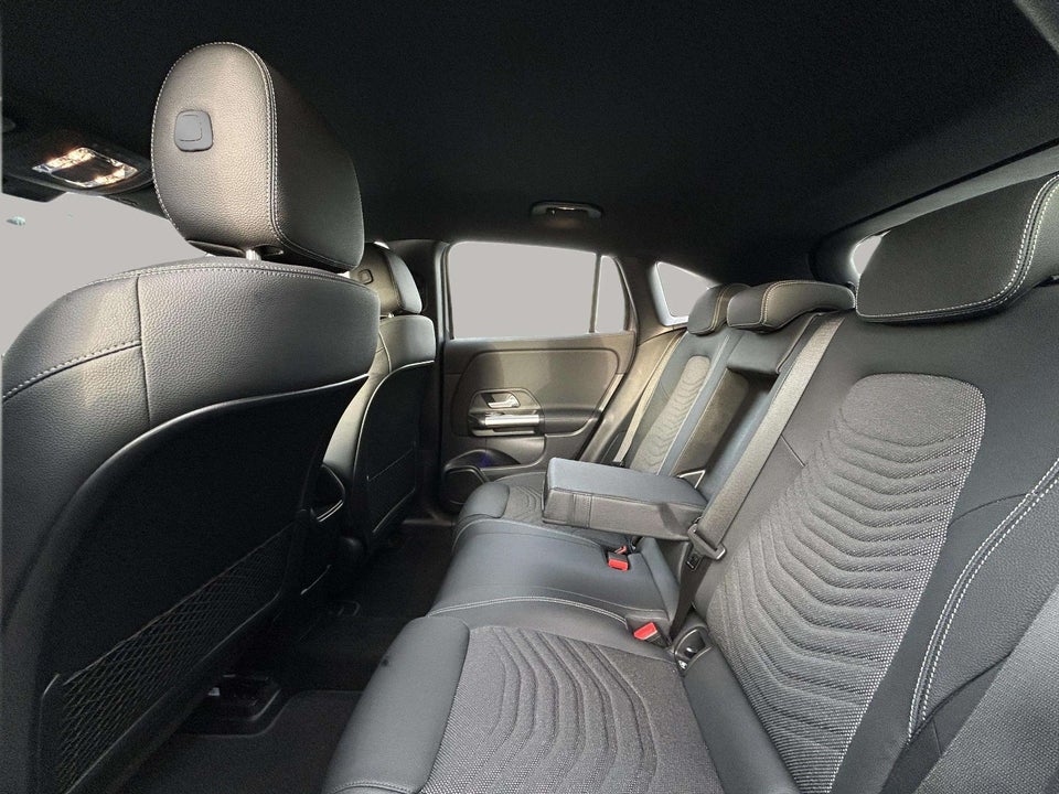 Mercedes EQA250+ Progressive Advance 5d