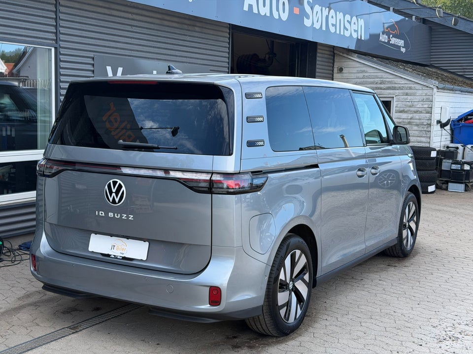 VW ID. Buzz 79 Pro 6prs SWB 5d