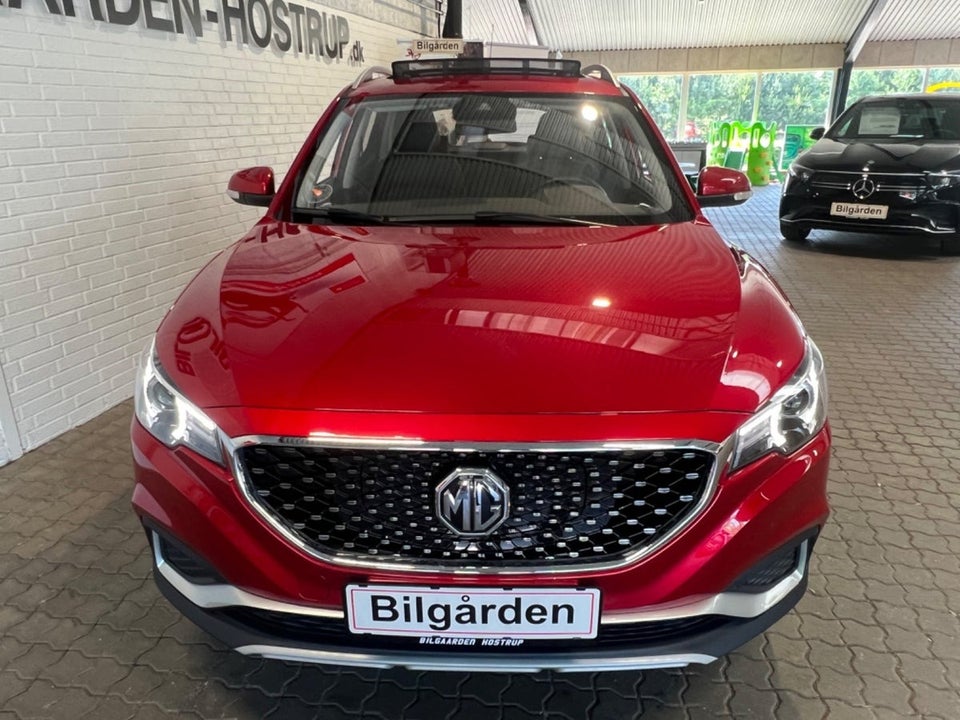 MG ZS EV Luxury 5d