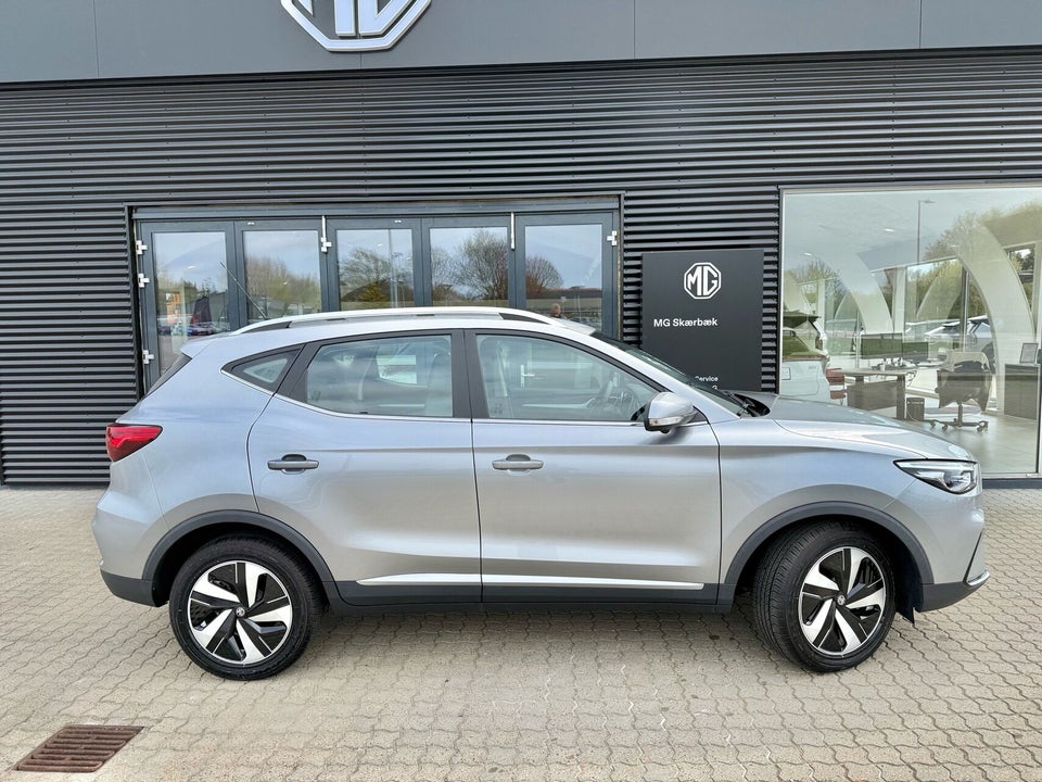MG ZS 70 Luxury 5d