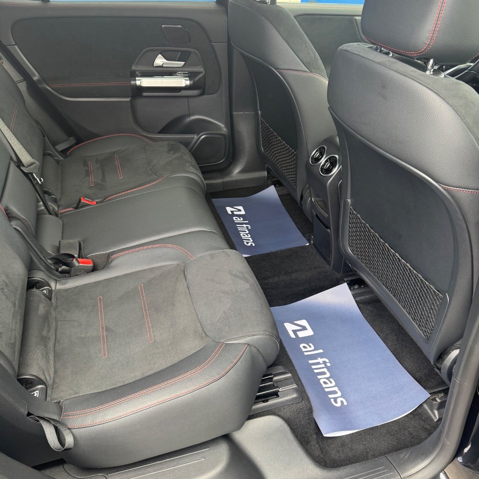 Mercedes EQB250 AMG Line 5d