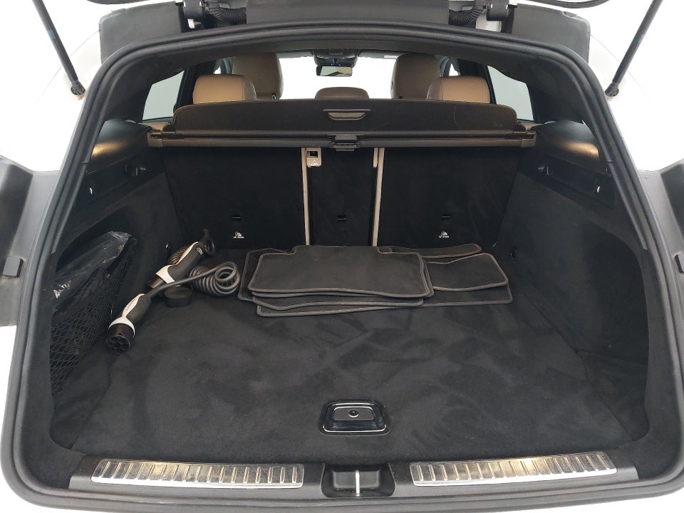 Mercedes EQC400 4Matic 5d