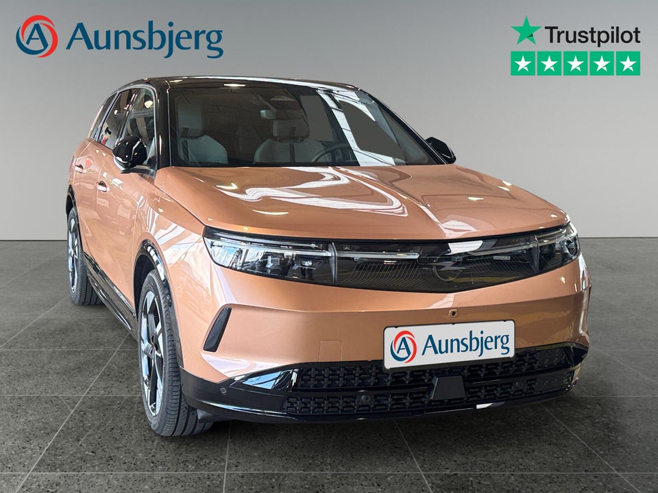 Opel Grandland-e 73 GS Sky 5d