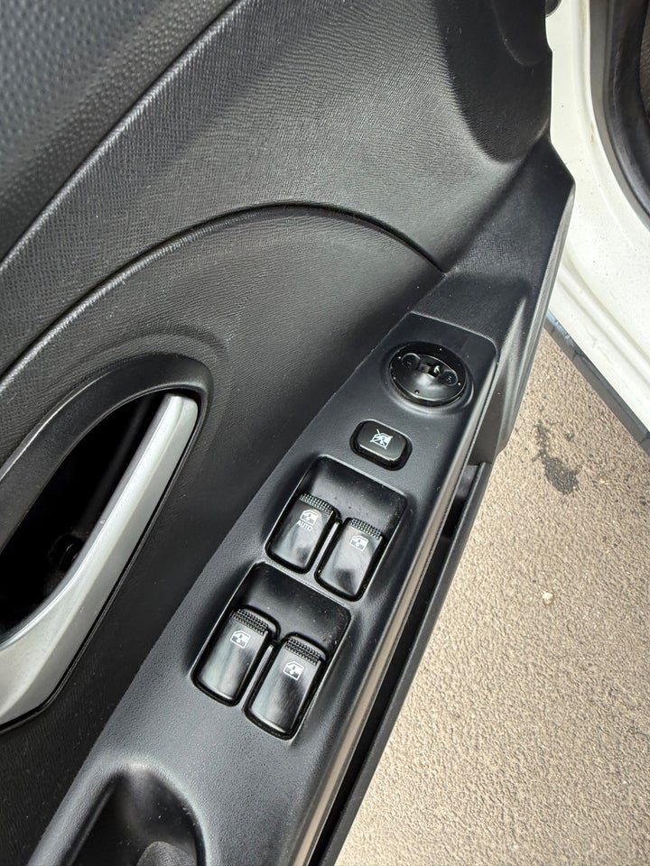 Kia Picanto 1,1 Exclusive 5d