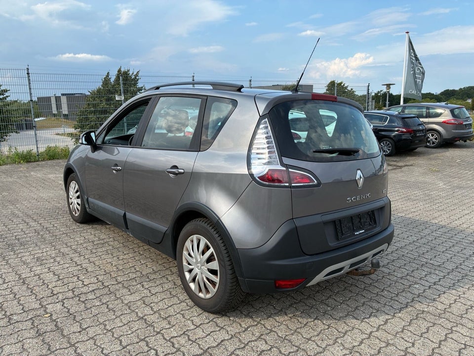 Renault Scenic XMod 1,6 16V Expression 5d