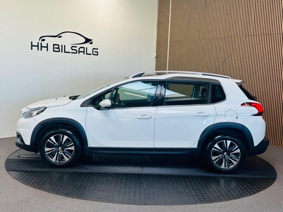 Peugeot 2008 1,6 BlueHDi 120 Allure Sky 5d