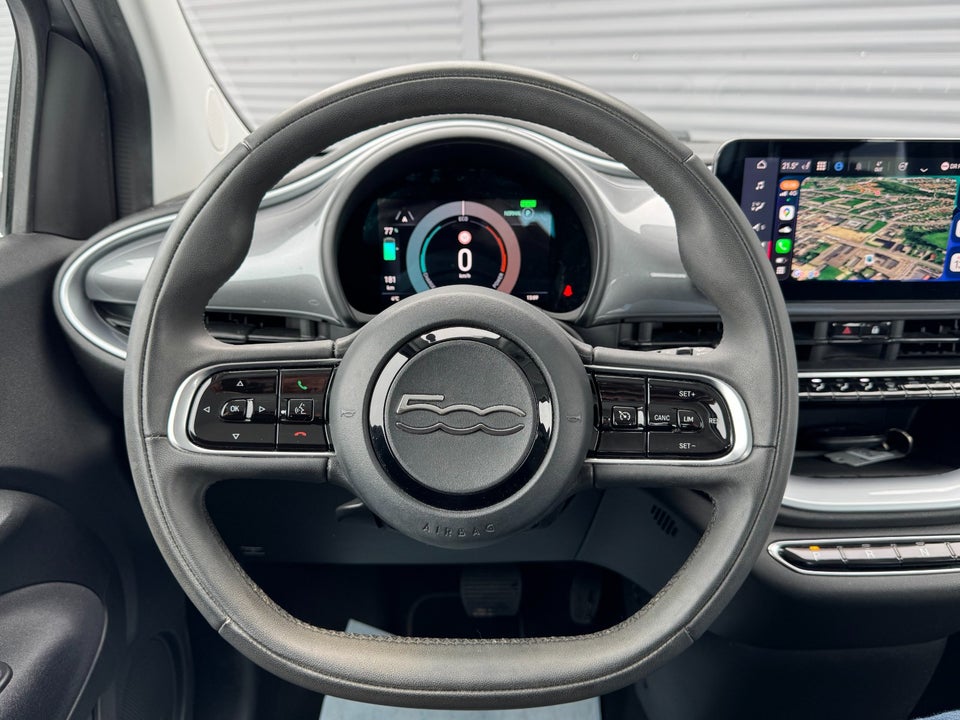 Fiat 500e 42 Icon 3d