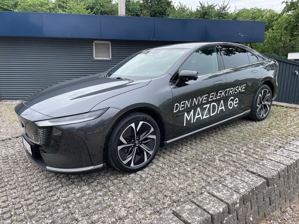 Mazda 6e Takumi 5d
