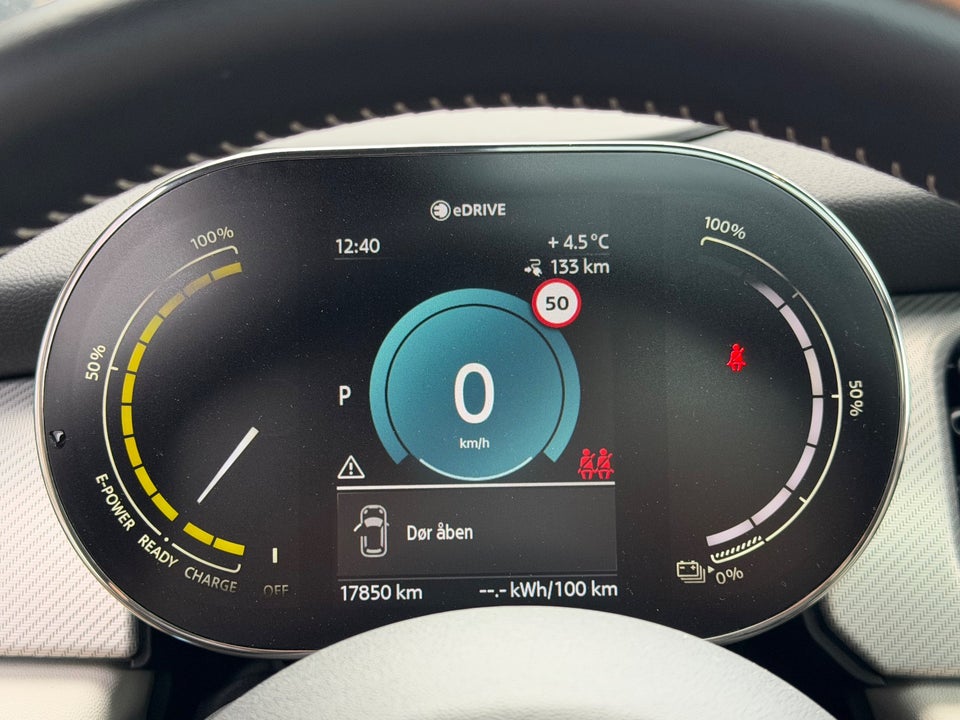 MINI Cooper SE Maximise 3d