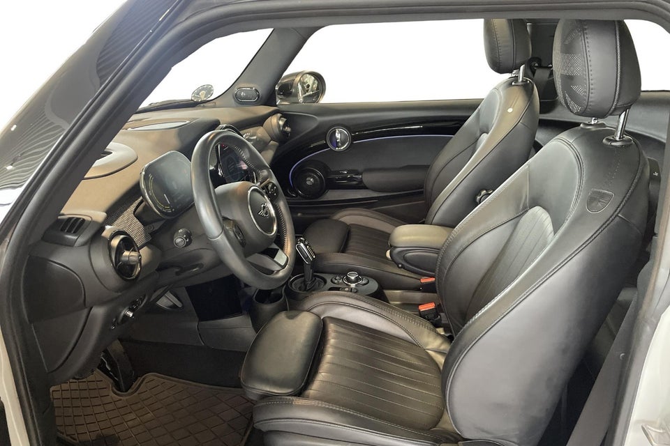 MINI Cooper SE Younique Trim 3d