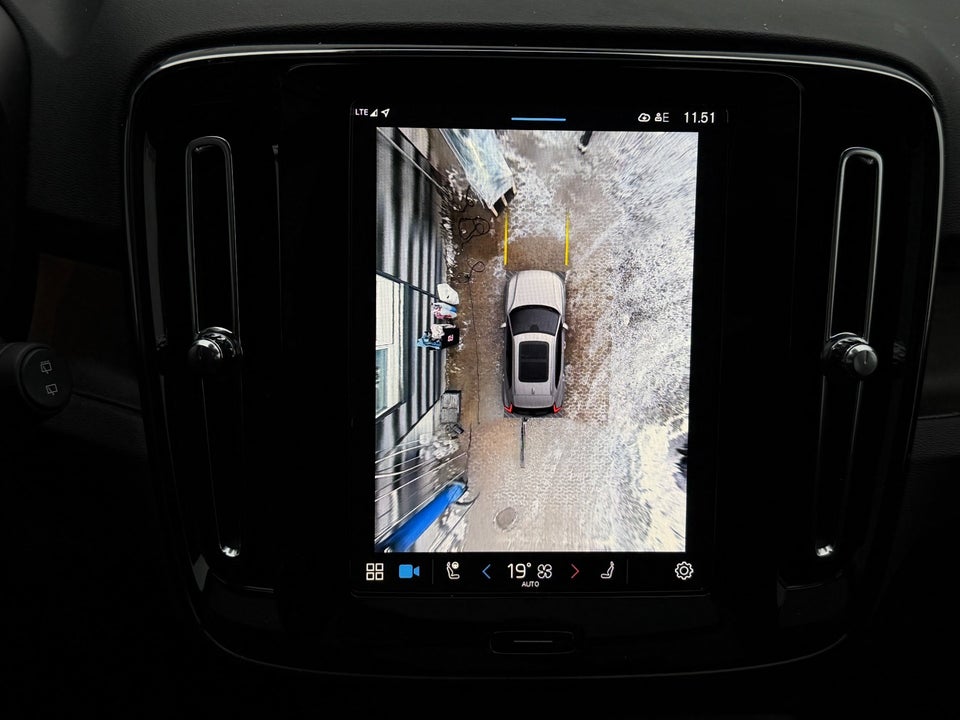 Volvo XC40 ReCharge Extended Range Ultimate 5d