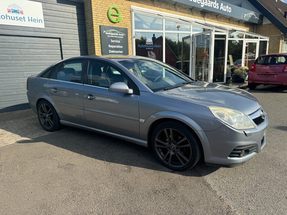 Opel Vectra 2,2 16V Direct Comfort 5d