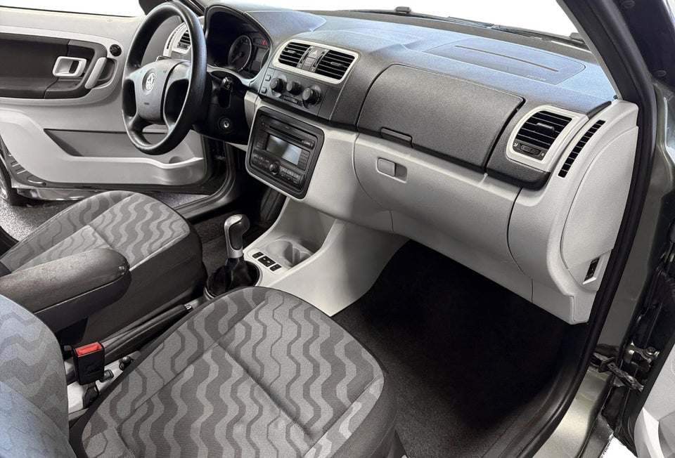 Skoda Roomster 1,4 16V Style 5d