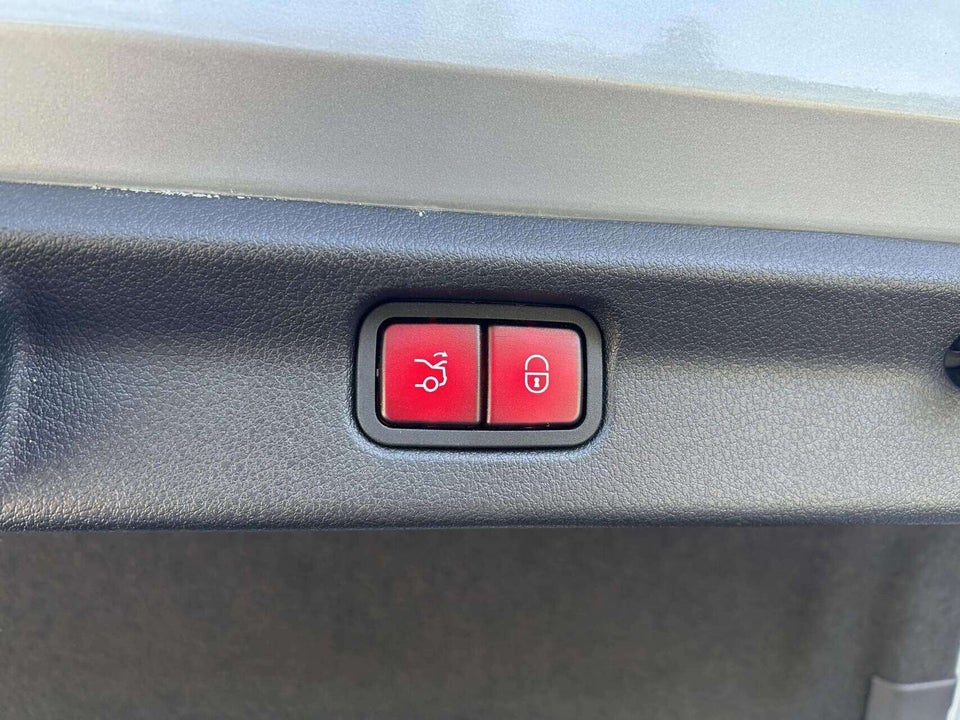 Mercedes EQE350 AMG Line 4d